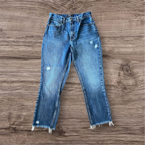 Abercrombie & Fitch Denim - Abercrombie & Fitch Mom Jean Women’s Size 25x0 Light Wash